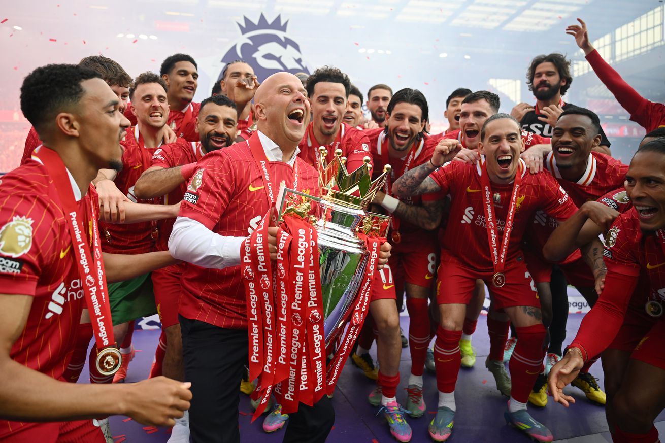 Liverpool FC v Crystal Palace FC - Premier League