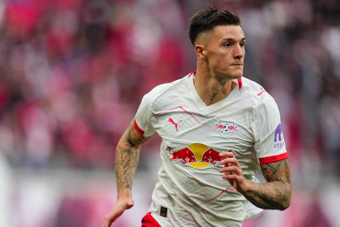 RB Leipzig v VfB Stuttgart - 1. Bundesliga